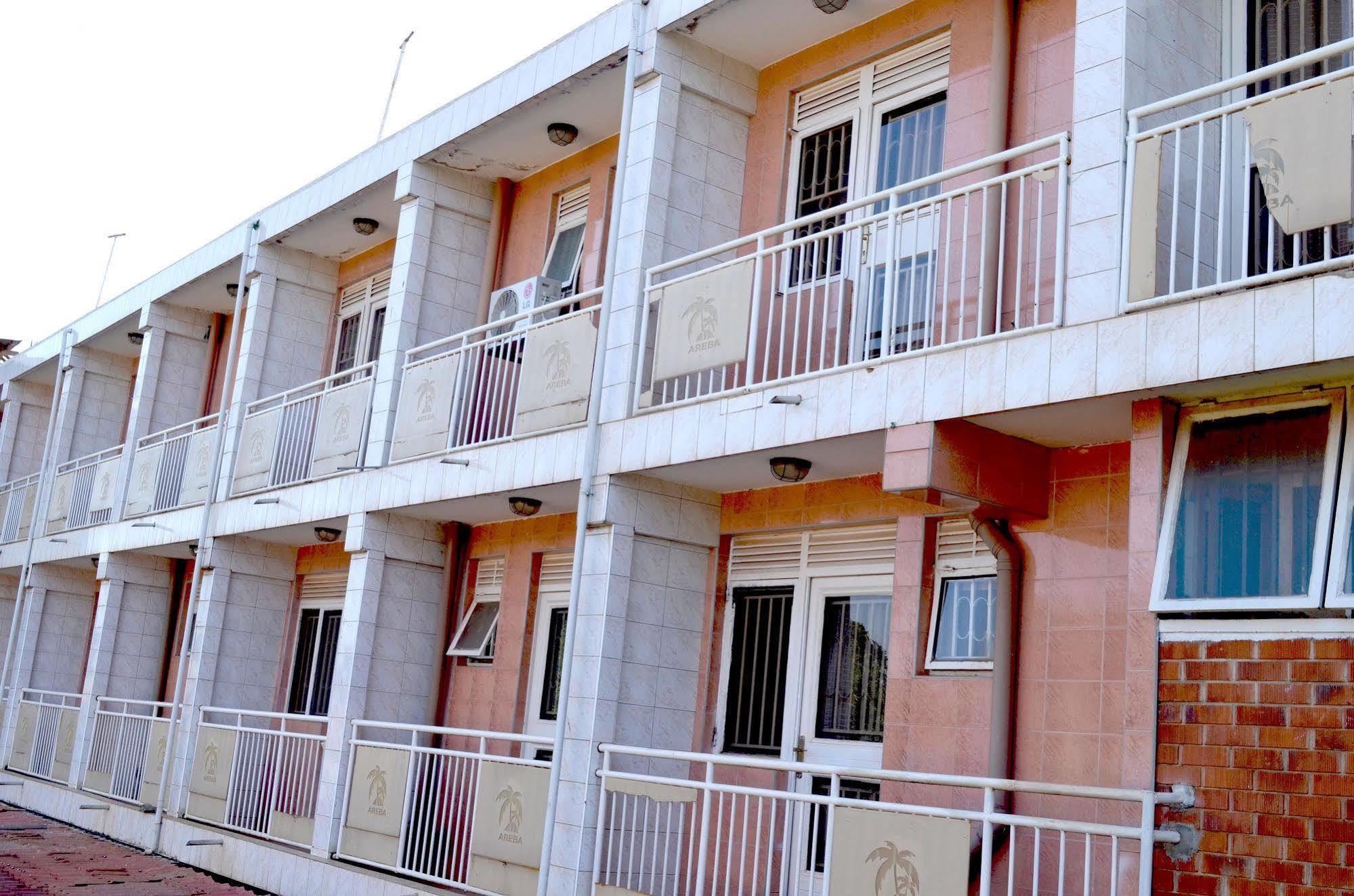 Areba Hotel Entebbe Ngoại thất bức ảnh